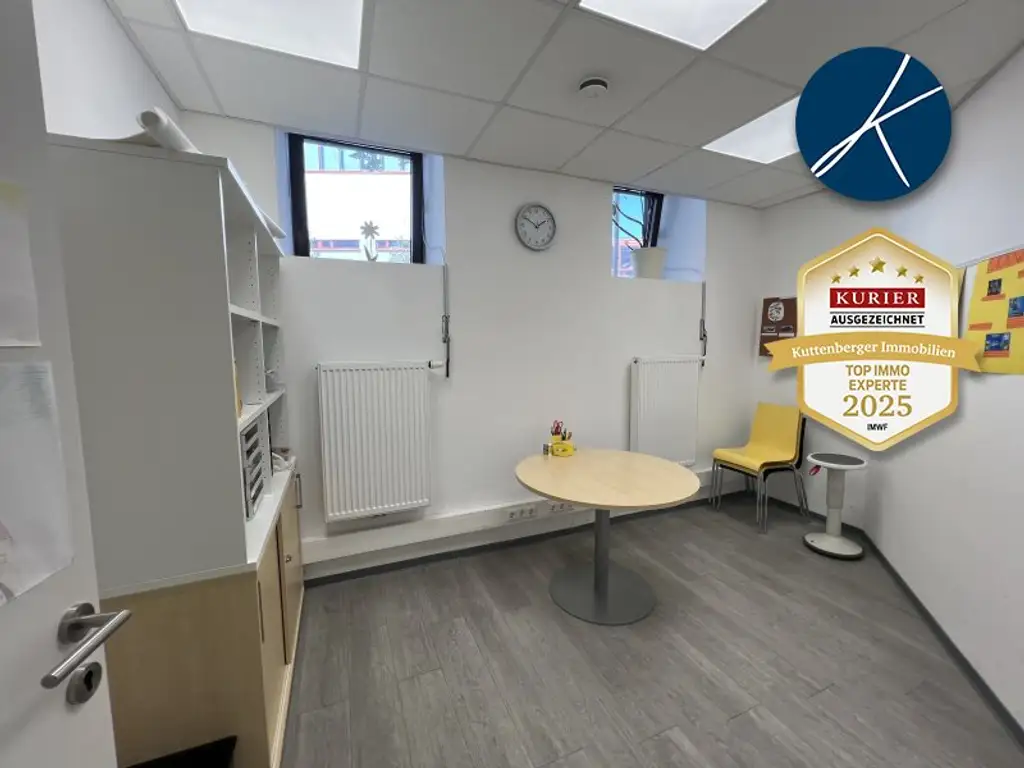 ABLÖSEFREI: Vis a Vis WIENER STADTHALLE - Lebensmittelgeschäft oder Sanierte Schulungs-, Geschäfts-, Büroräumlichkeiten