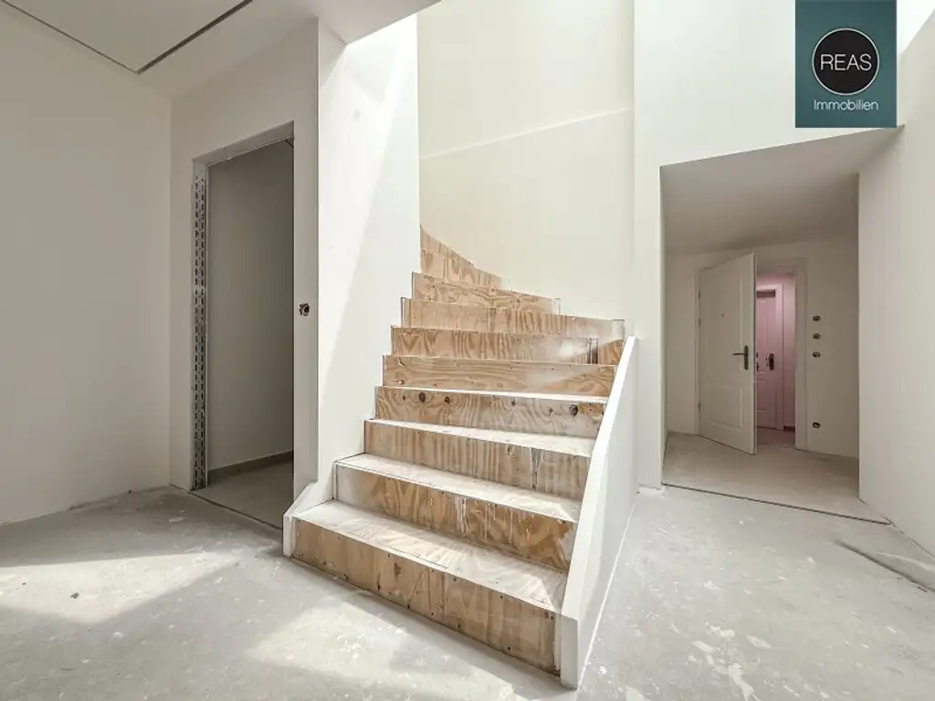 Erstbezug: Atemberaubendes Dachgeschoss - Maisonette - Apartment (klimatisiert) mit 3 Terrassen und hochwertiger Ausstattung im trendigen Ottakring!