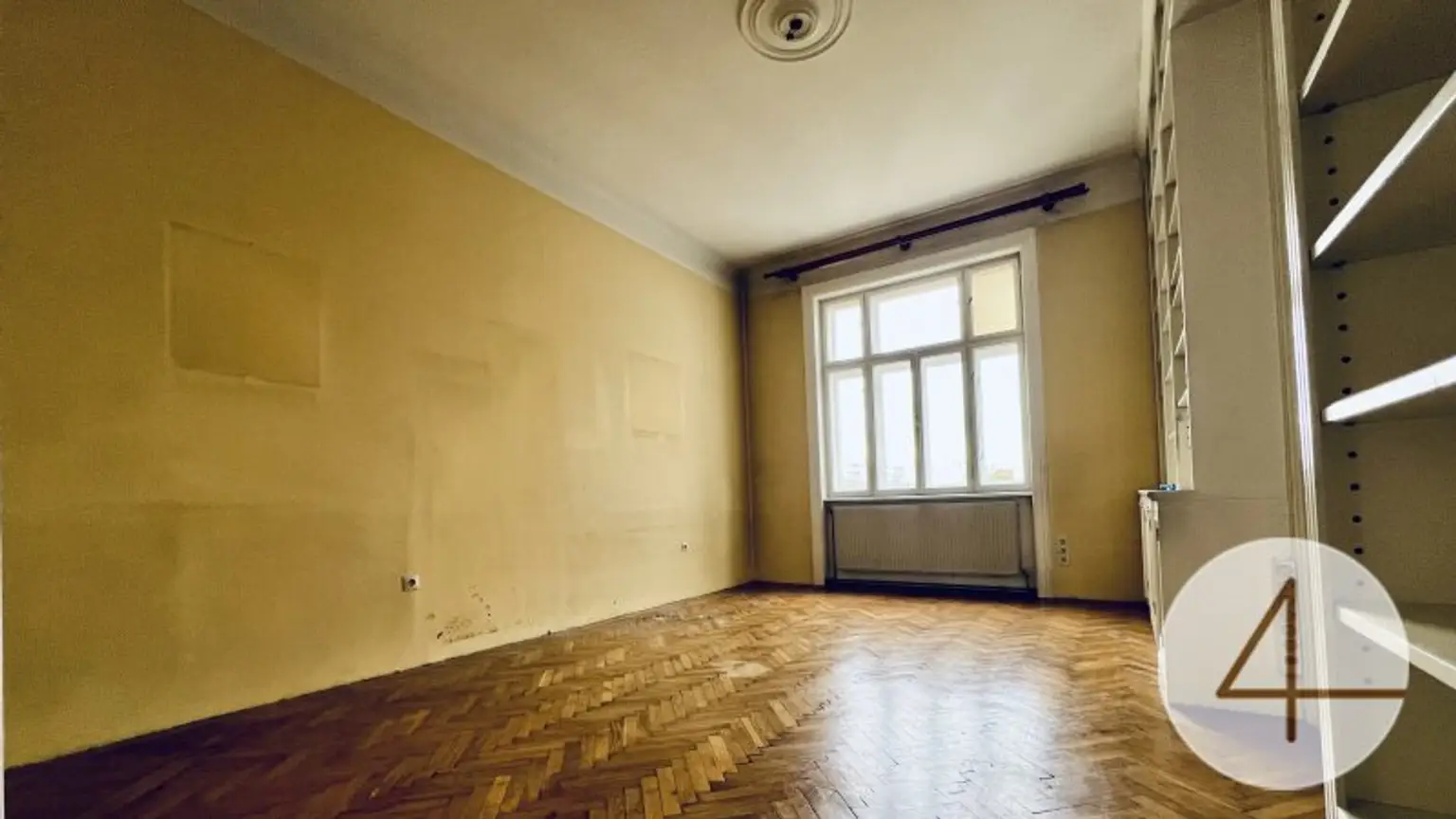 U6 ums Eck - dein Projekt - ruhige Seitengasse - sonniger Innenhofbalkon - Stadtzentrum fußläufig