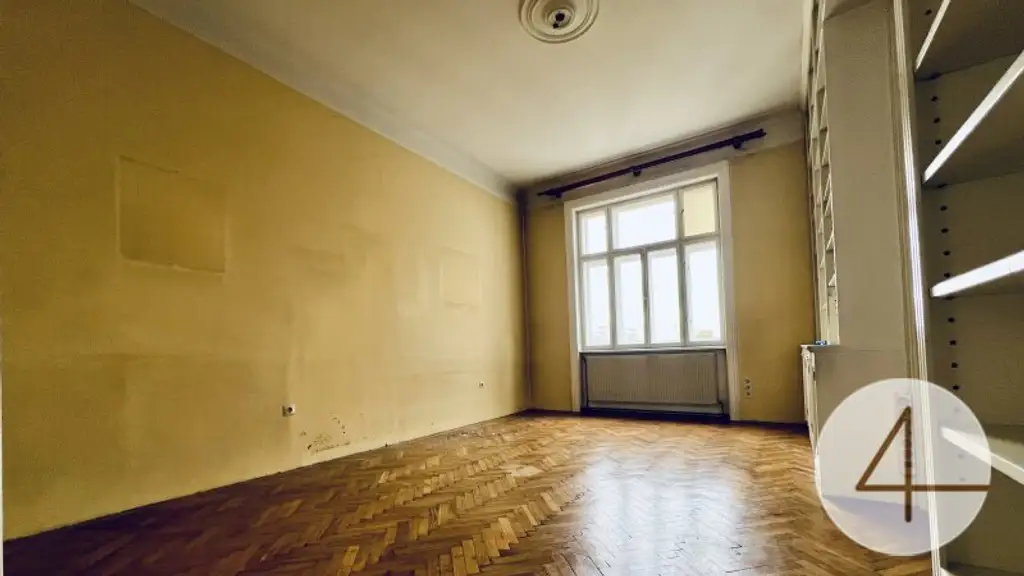 U6 ums Eck - dein Projekt - ruhige Seitengasse - sonniger Innenhofbalkon - Stadtzentrum fußläufig