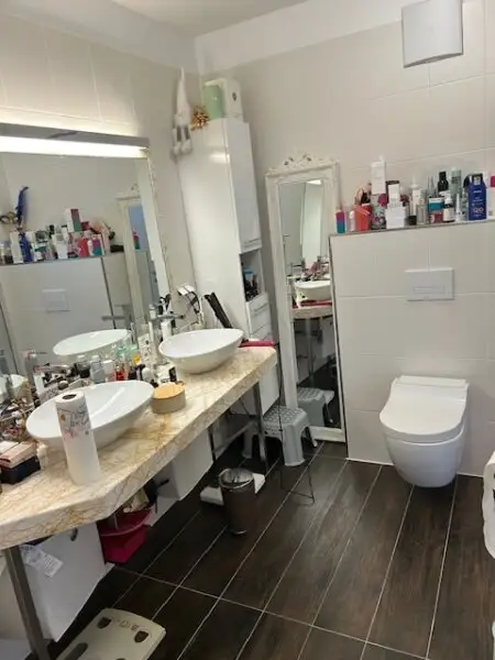 Wunderbare Dachgeschosswohnung in Top Lage mt Garage im Eigentum