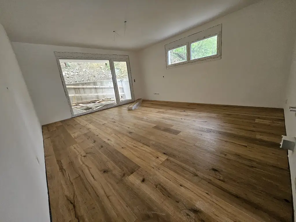 Erstbezug mit Stil: 2-Zimmer-Wohnung mit Loggia und großzügiger Wohnküche