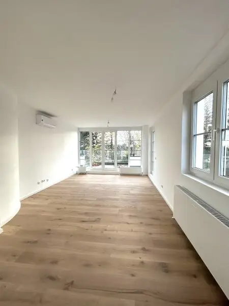 Wohnen mit Weitblick: Stilvolle 2-Ebenen-Wohnung mit Terrassen in der Sieveringerstraße