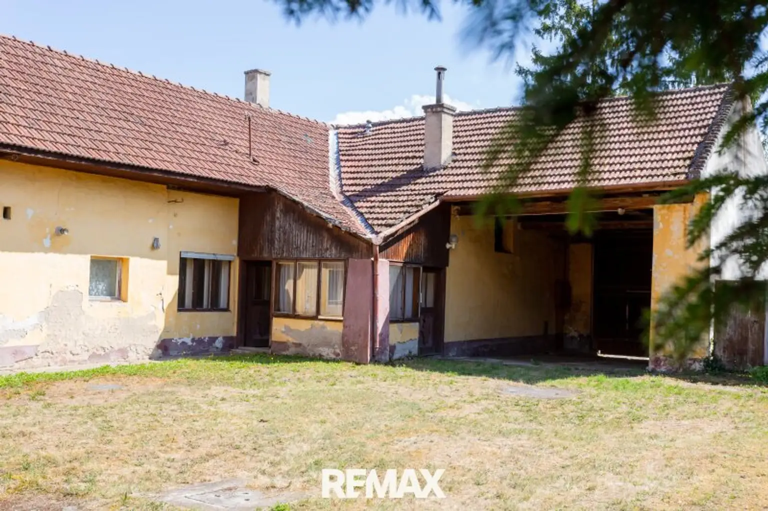 Altbestand Haus Zugang