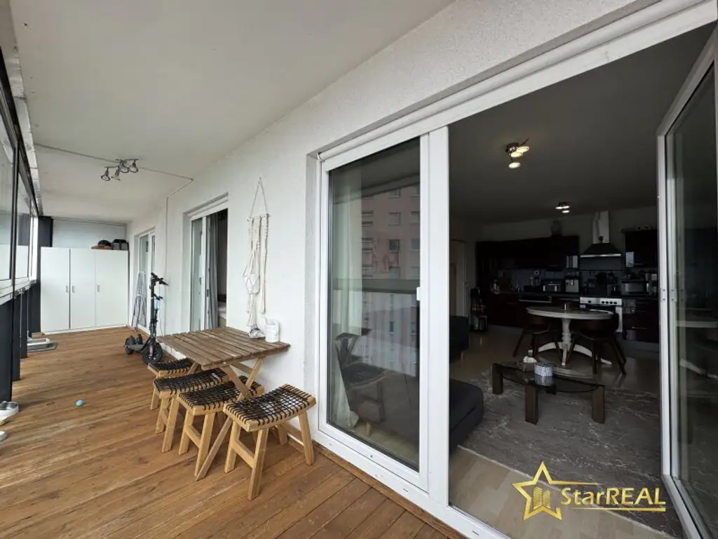 20. STOCK! TOP-WOHNUNG IM DELUGAN MEISSL TOWER. GARAGENPLATZ VORHANDEN. Sauna und Fitnessraum im Haus.
