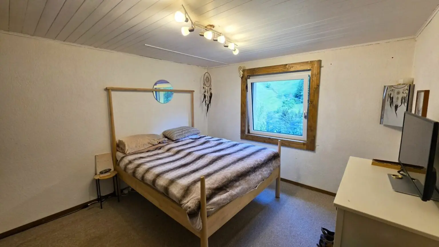 Zweifamilienhaus im Ferien-und Ski Gebiet