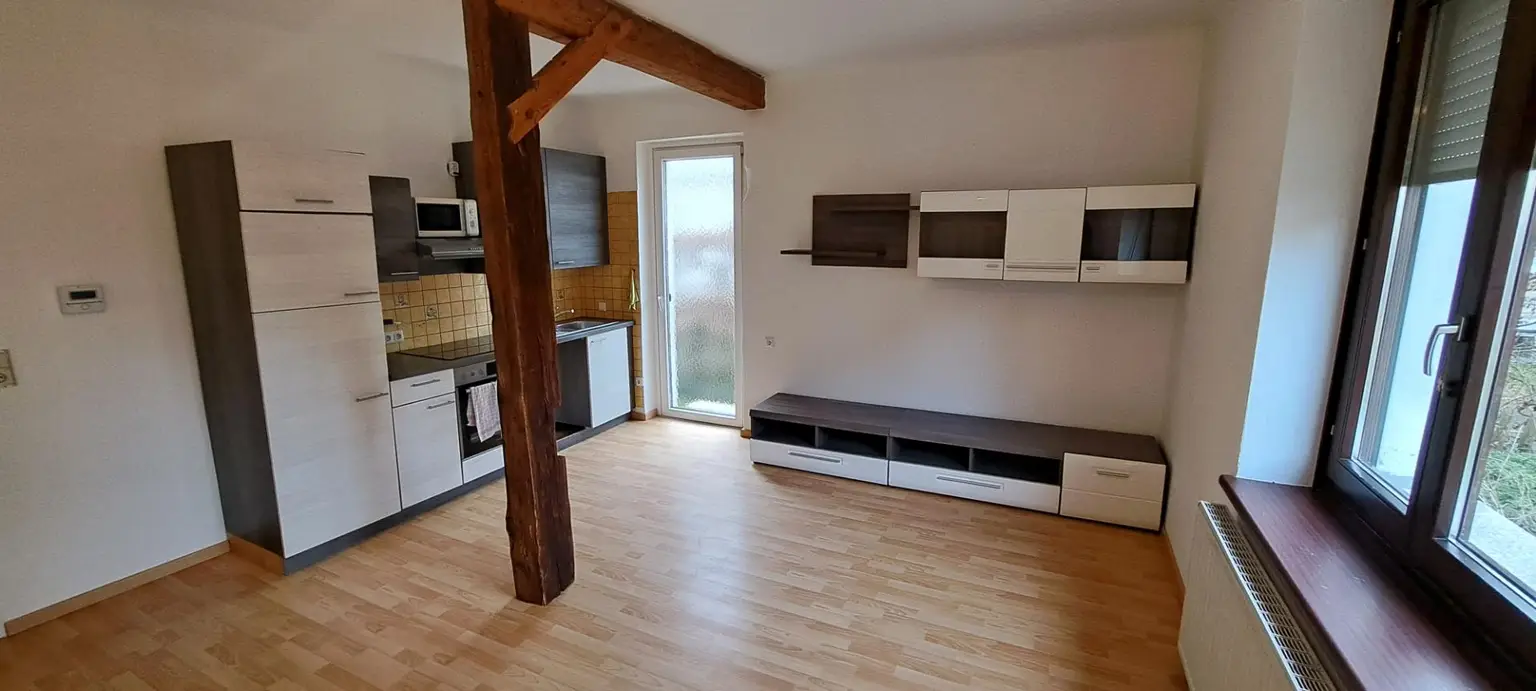 Sonnige 4-Zimmer-Wohnung mit Gartennutzung in zentraler Lage!