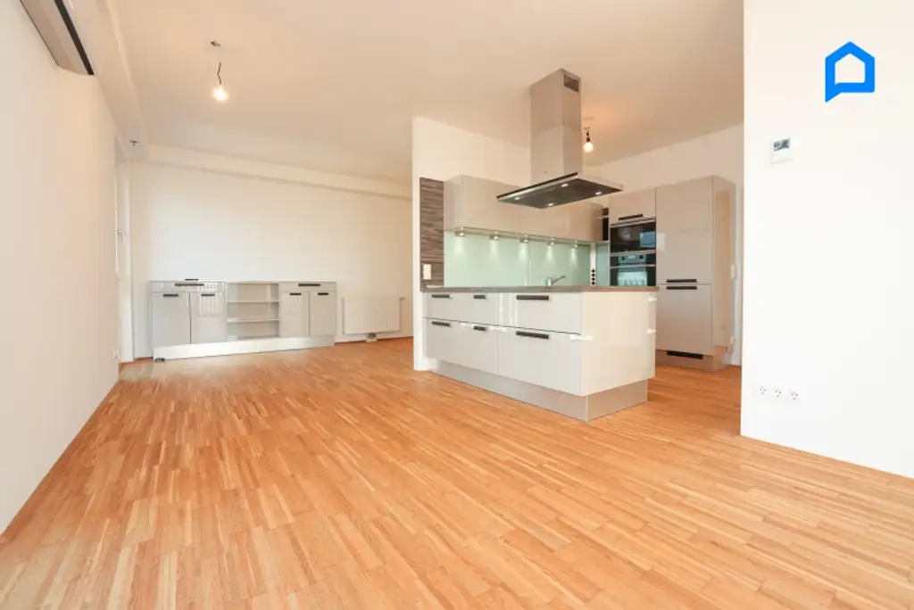 * CITY GATE TOWER * Weitblick über Wien * helle 3 Zimmer * große Loggia* Balkon* Top Küche* Klimaanlage *