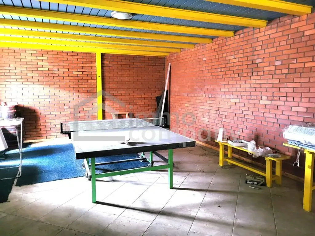 Platz zur Entfaltung! Ca. 818m² Anwesen mit Potential