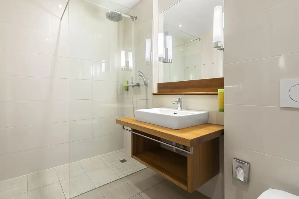 Exklusives Appartement mit Terrasse und Seezugang in Krumpendorf
