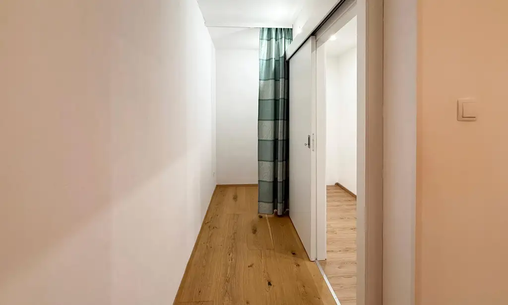 Nähe Mariahilferstraße / Sofort einziehen / 2 Zimmerwohnung