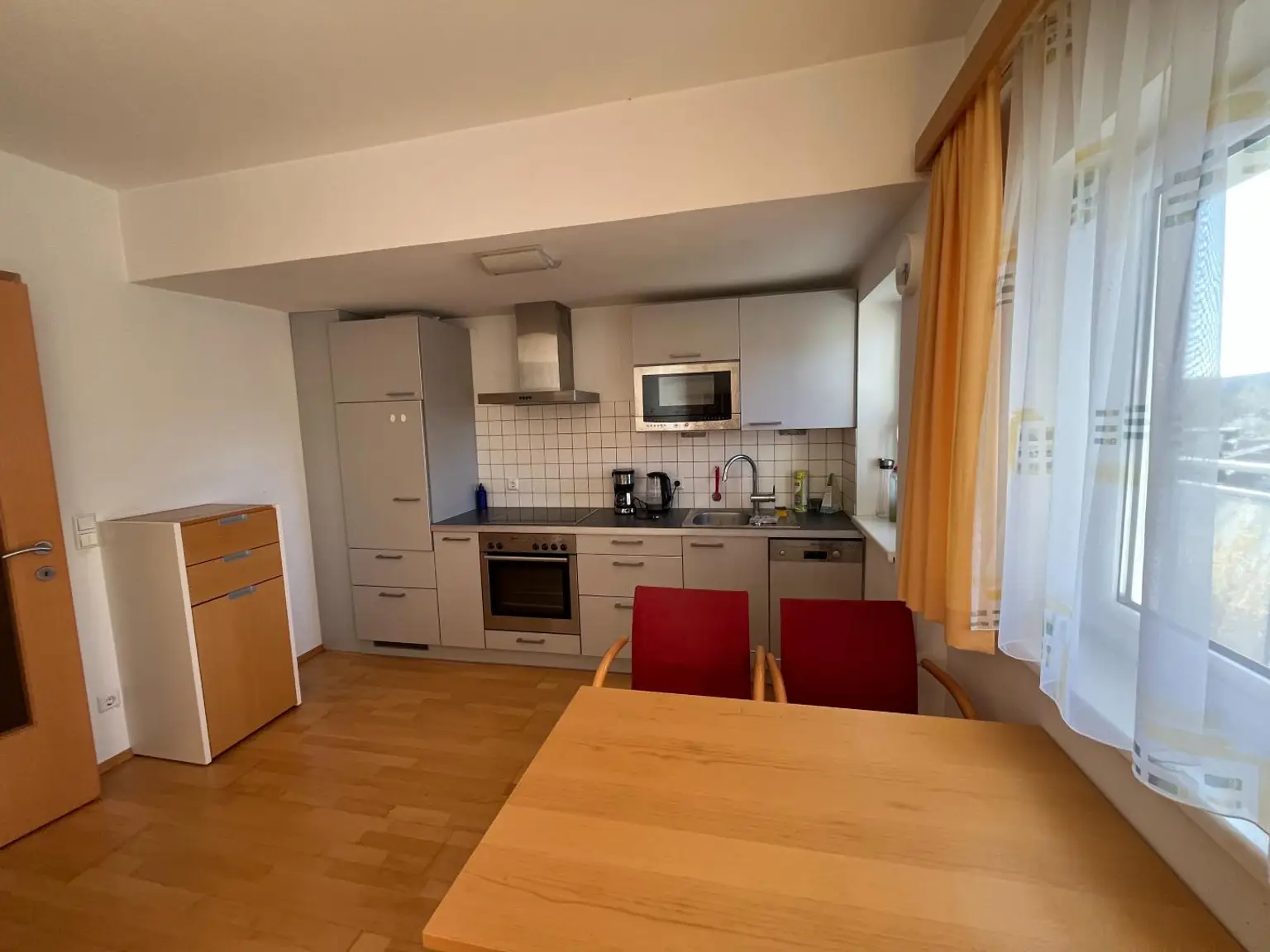 Beispielwohnung - Wohnen/Küche