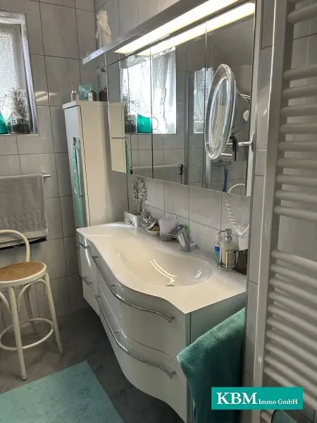 Gepflegtes Haus mit Terrasse in ruhiger Siedlungslage