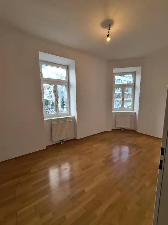 1.Schlafzimmer I
