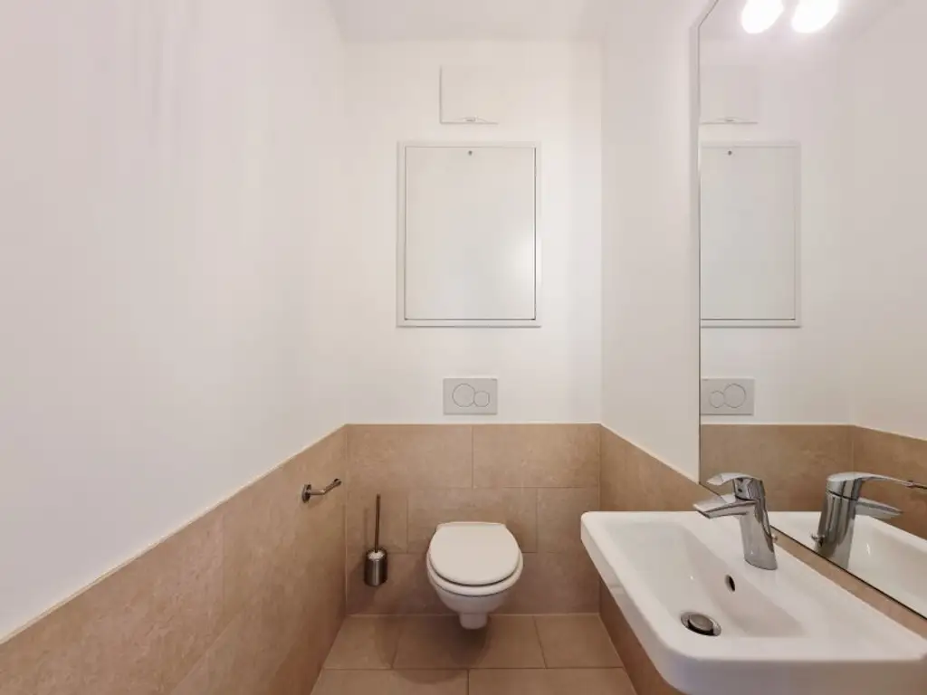 Attraktive 4-Zimmer-Wohnung mit Loggia zwischen Hauptbahnhof und Klinikum