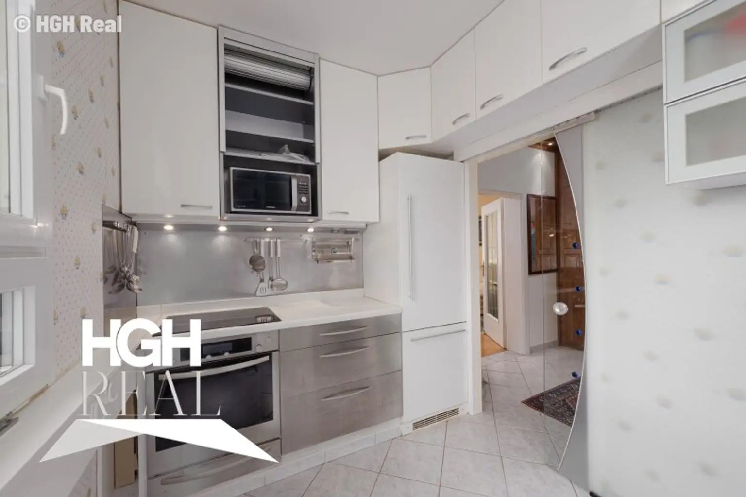 2540 Bad Vöslau Sehr helle und ruhige 4-Zimmer Wohnung mit Loggia am Waldesrand in Thermalbad-Nähe