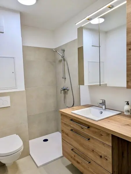 ERSTBEZUG - ENTZÜCKENDE 2-ZIMMER-WOHNUNG MIT SÜD-WEST BALKON