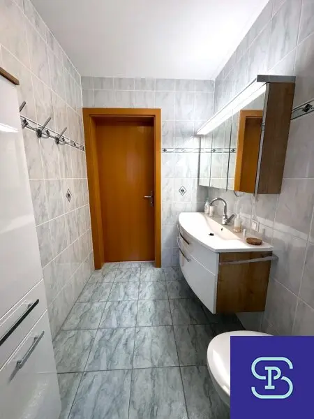 Badezimmer EG