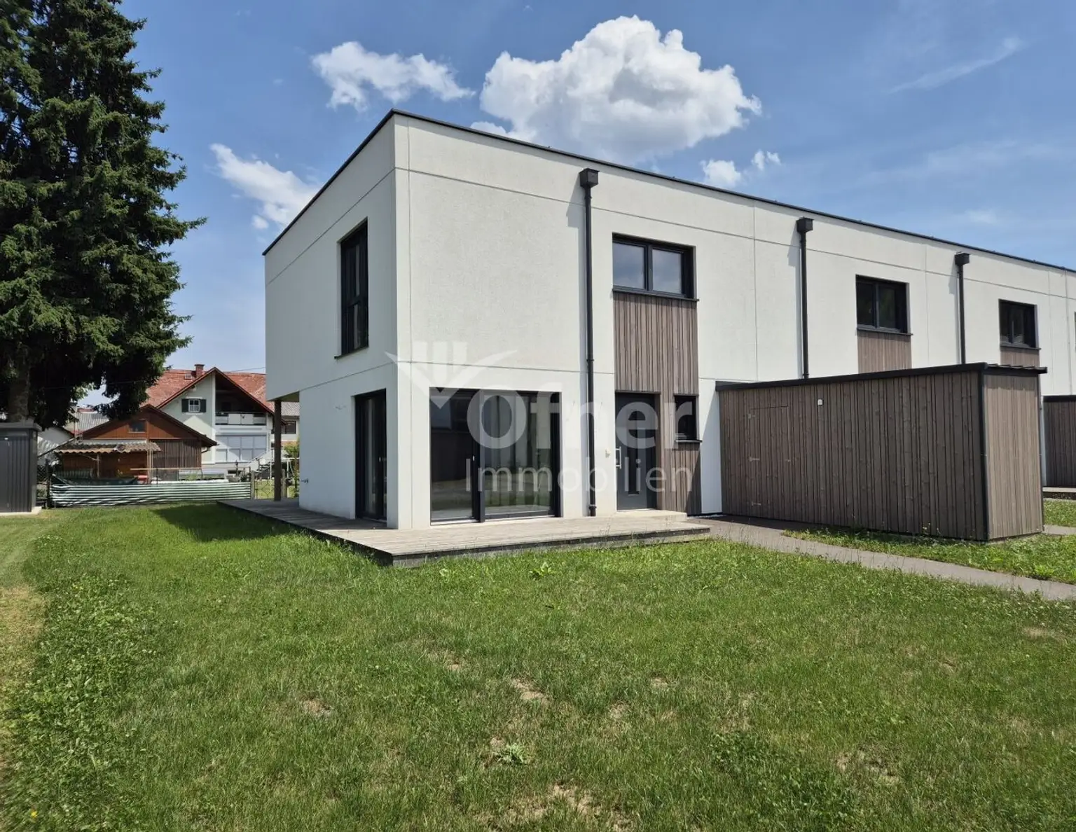 Top-Neubauprojekt: Modern wohnen in zentrumsnaher Grünlage - schlüsselfertig