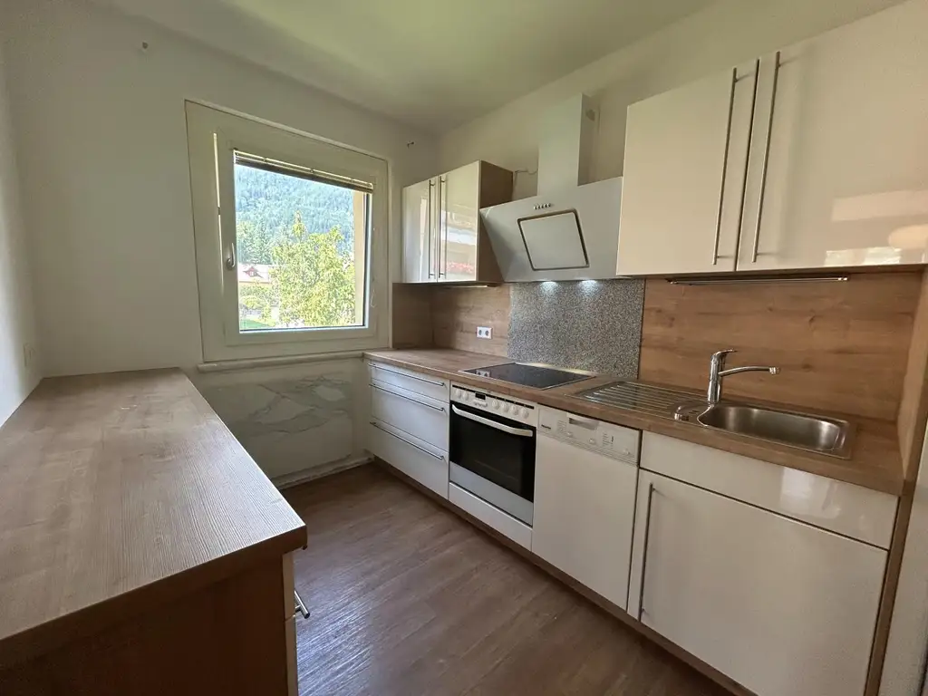 Tolle 2-Zimmer Wohnung mit Loggia!
