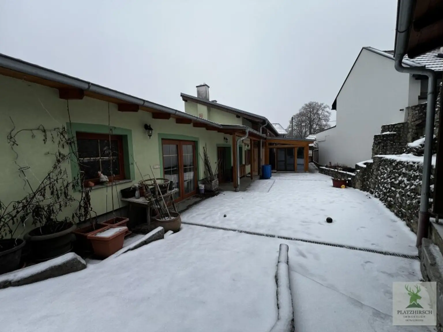 Einzigartiges Liebhaberobjekt mit toskanischem Flair, riesigem Garten, herrlichem Wintergarten, in Prottes - 35 Min von Wien - 8 Minuten von Gänserndorf