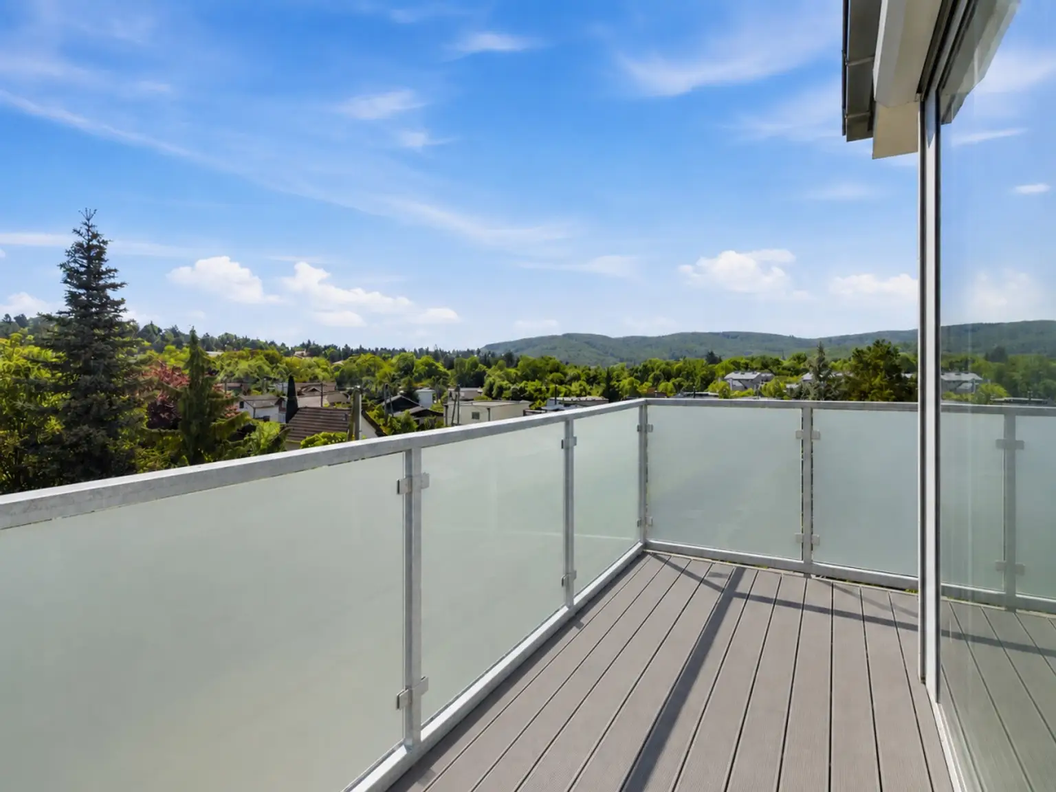 M | ++ NEU ++ EXKLUSIVE Traumwohnung - mit AUSBLICK | Prima Service Immobilien