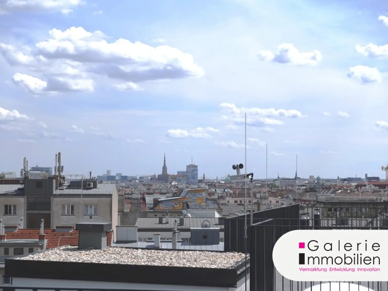 VIDEO: 360°-Ausblick auf Wien: Hochwertige 2-Zimmer-Wohnung mit Klima plus 2 private Dachterrassen!