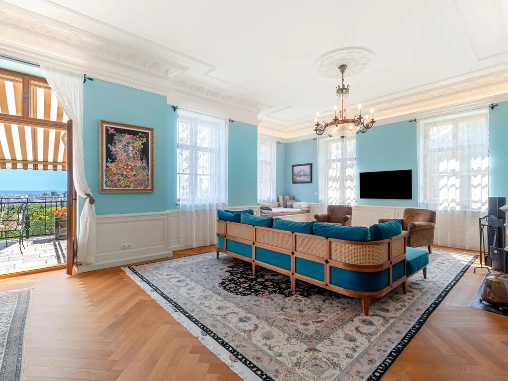 Alt-Eggenberg - Historische Villa mit atemberaubendem Stadt- und Uhrturmblick | Old-Eggenberg - Historic villa with breathtaking views of the city and clock tower