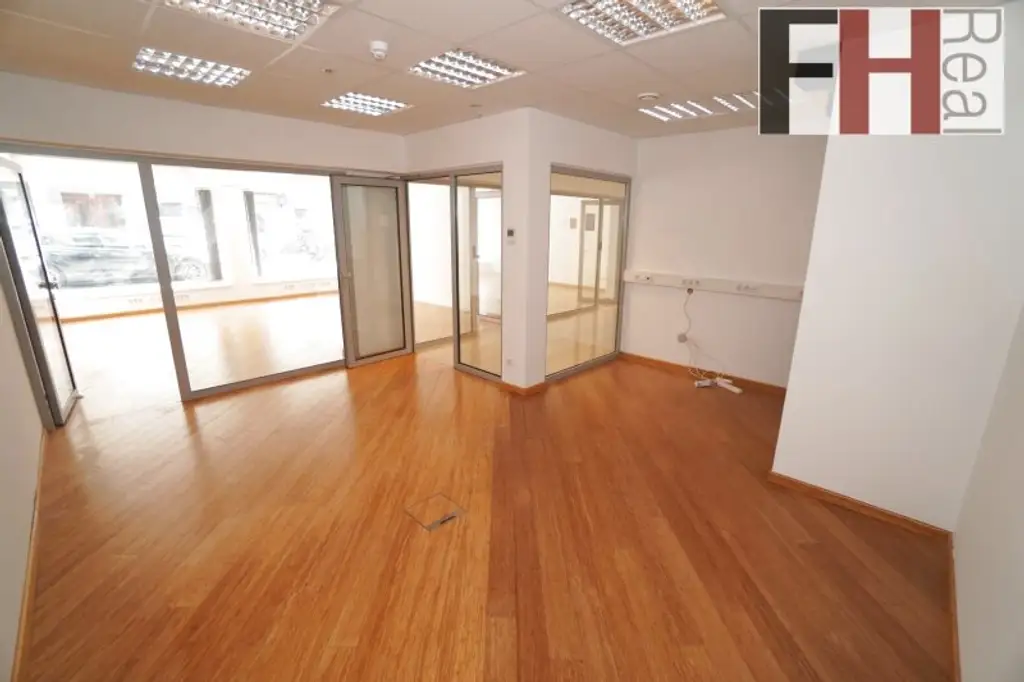 Attraktives Büro/Praxis/Geschäftslokal in 1170 Wien