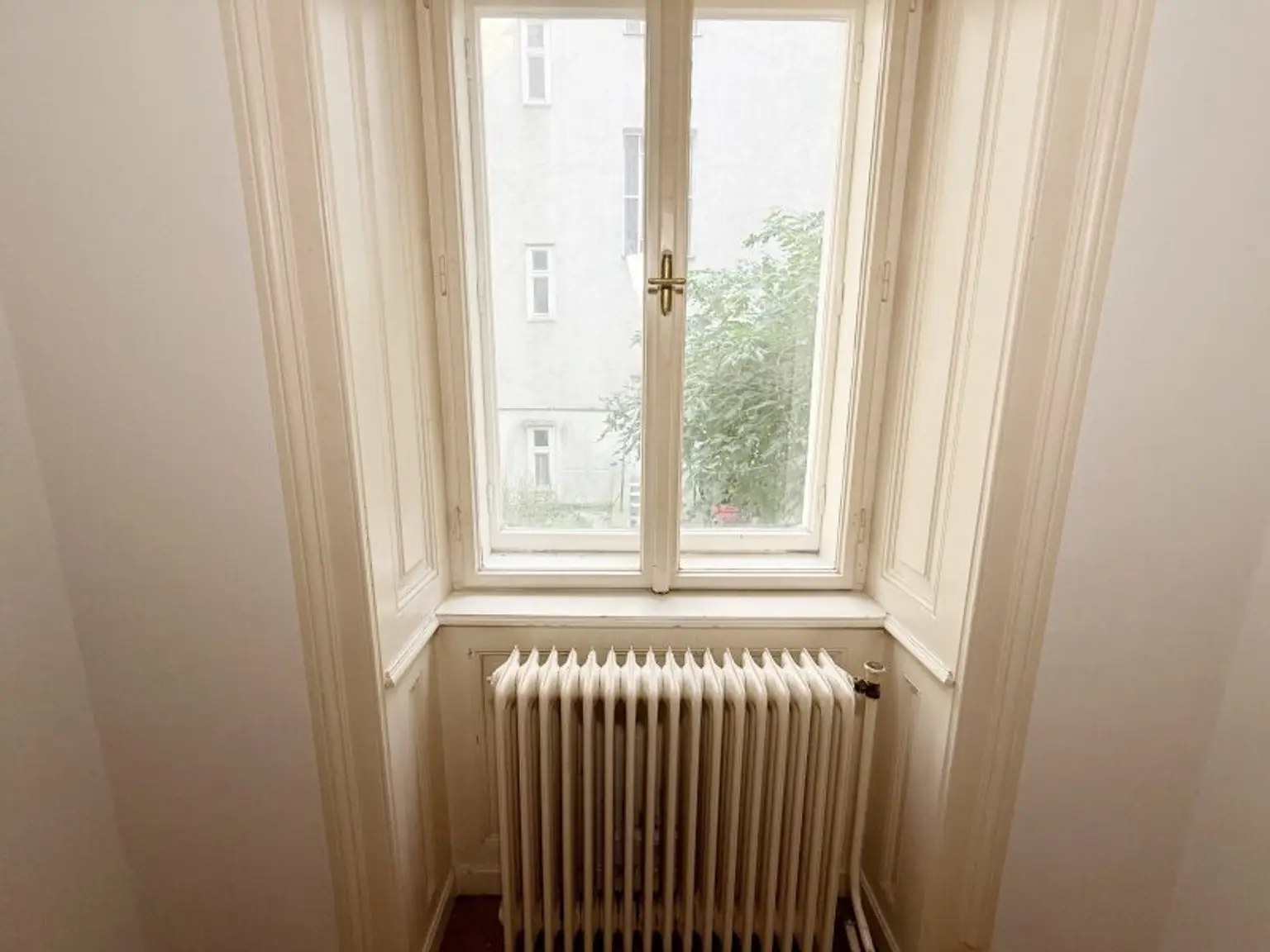 4-Zimmer-Wohnung in zentraler Lage Wiens – ideal geeignet als WG für 3 Studenten
