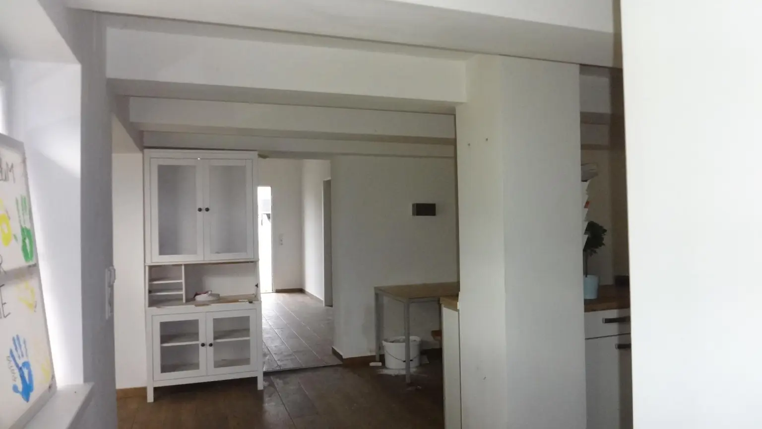 Einfamilienhaus mit Nebengebäude