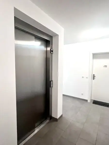 Moderne 2-Zimmer-Wohnung mit Sonnenterrasse in Hallein – nahe Salzburg