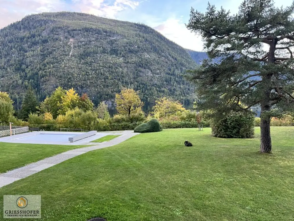 Traumhafte  Eigentumswohnung am Grundlsee mit Swimmingpool und Seezugang