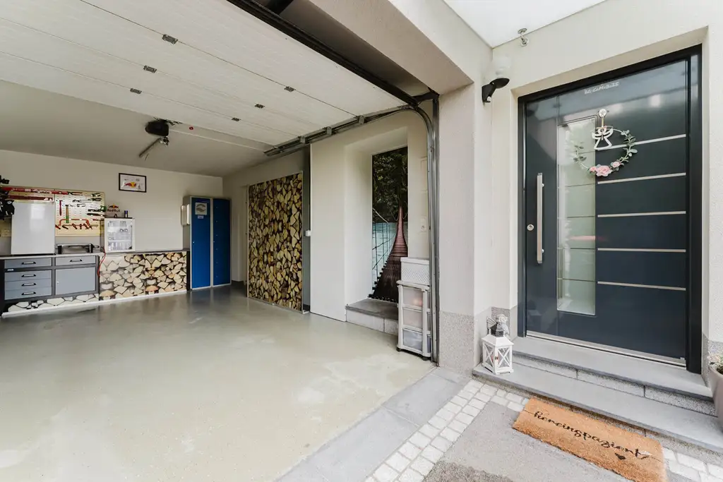 Modernes Einfamilienhaus in Regau!!