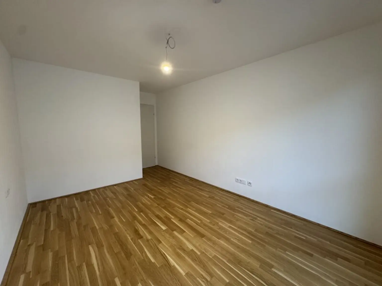 3-Zimmer Neubau! Angenehm, ruhige Lage nahe dem Riverside! JETZT ANFRAGEN!