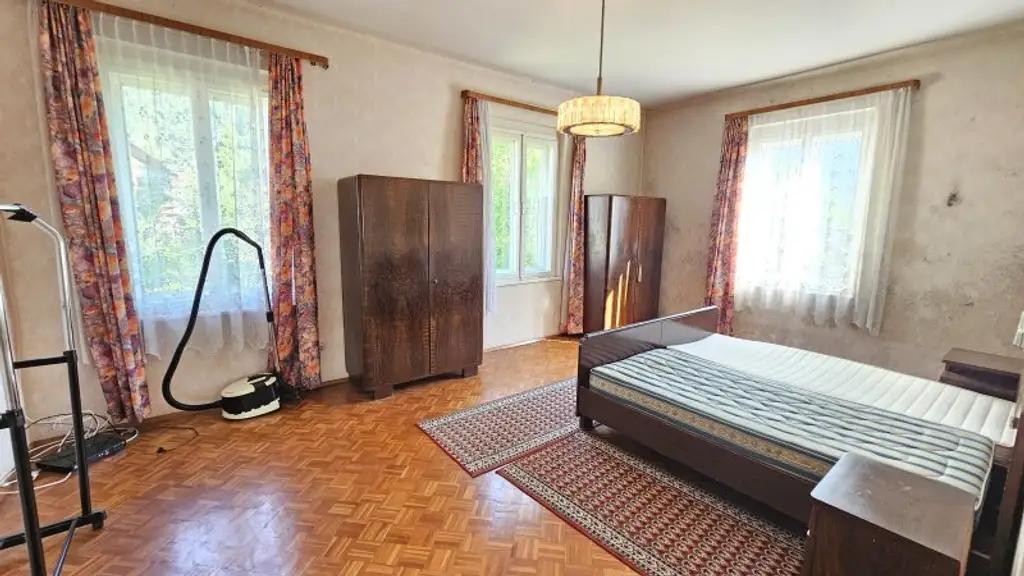 Charmantes Sanierungsprojekt in Steinfeld – Ihr Traumhaus wartet auf Sie!