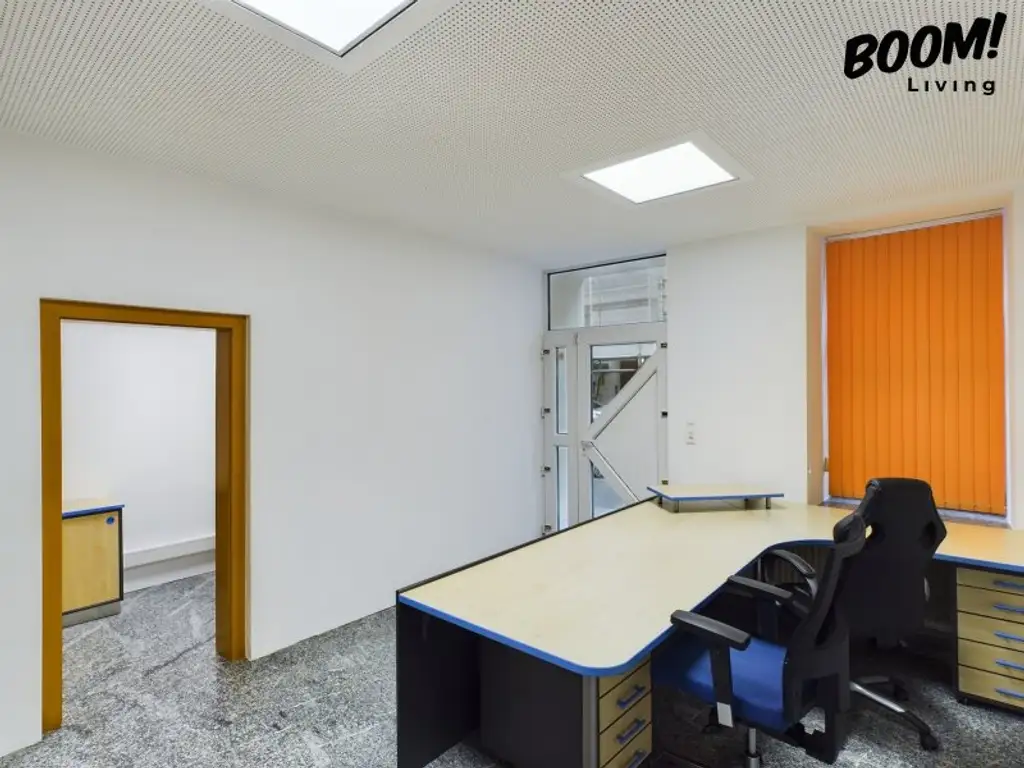 Hustler Büro