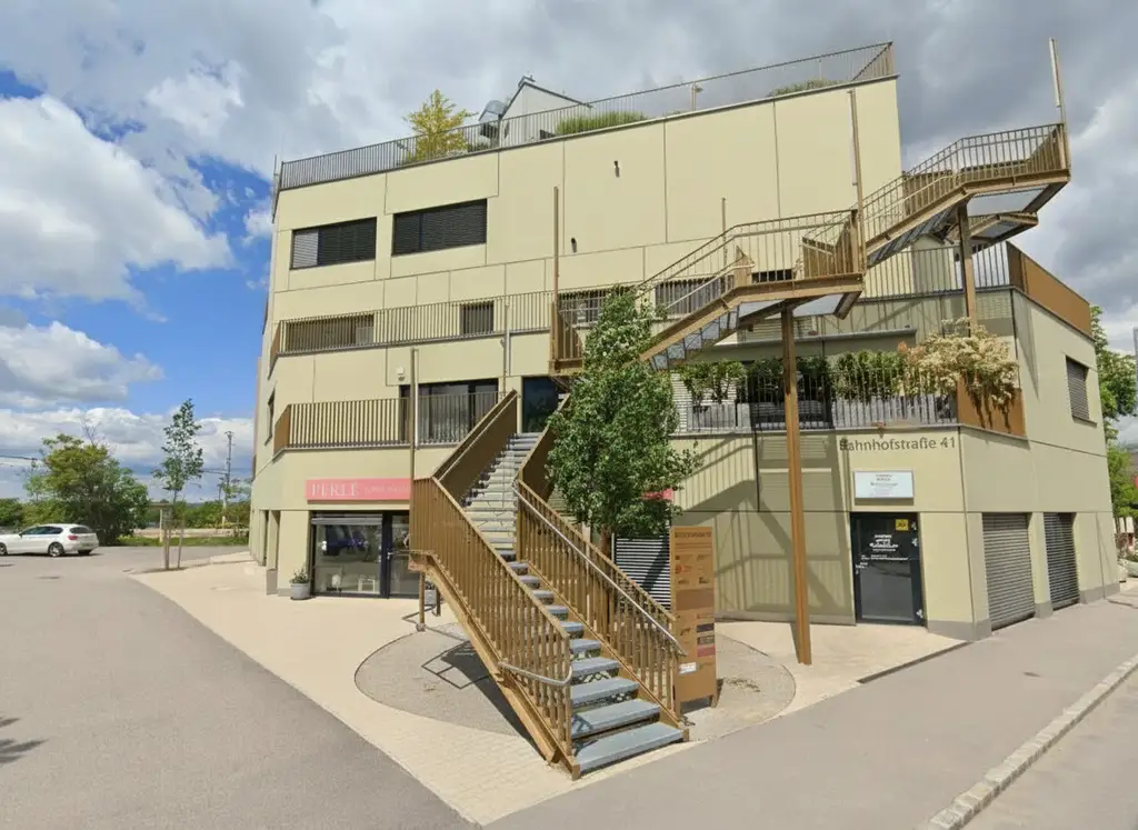 Vielseitig nutzbare Gewerbefläche in Deutsch Wagram ab 01.02.2026 – Ideal für Ihr Geschäft!