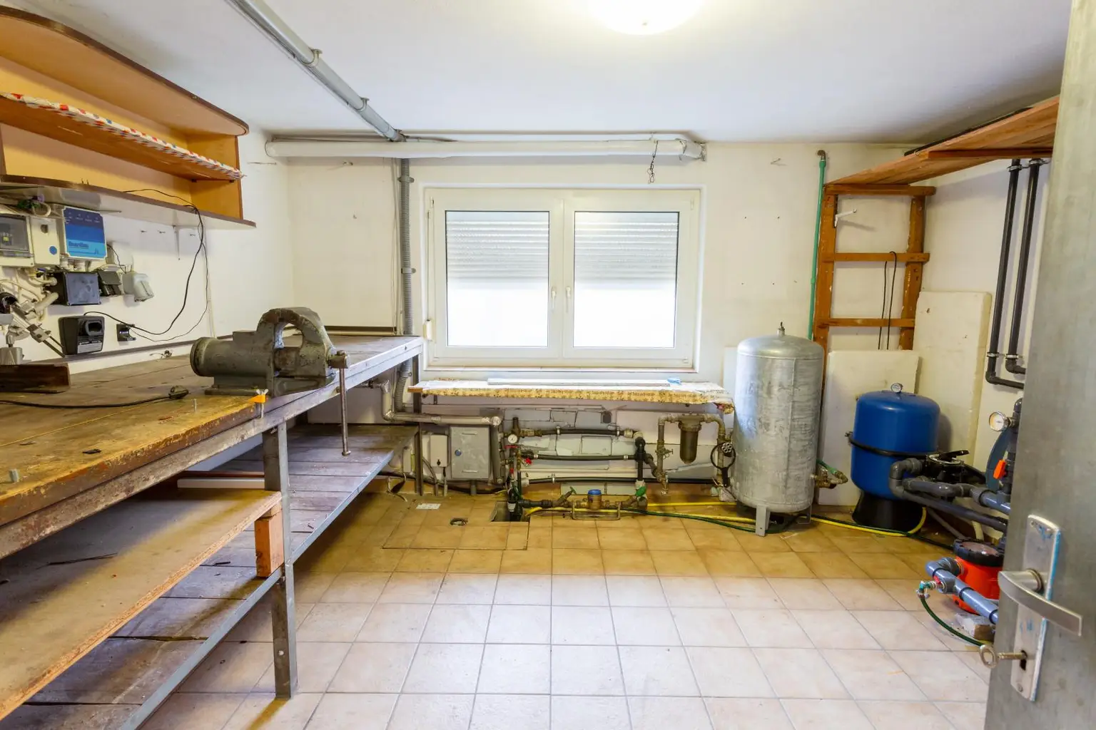 Einfamilienhaus als perfekte Basis für Ihr Traumhaus in der Weinregion Straßertal