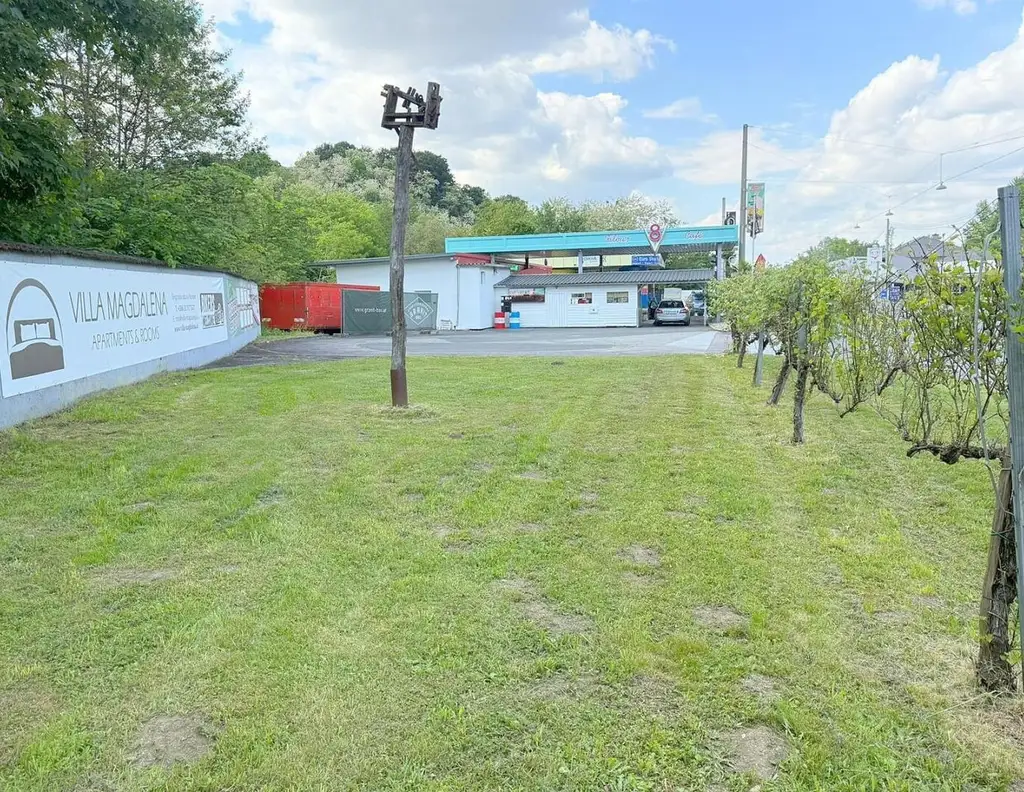 Top Gewerbegrundstück in ausgezeichneter Lage! Perfekt für KFZ-Händler!