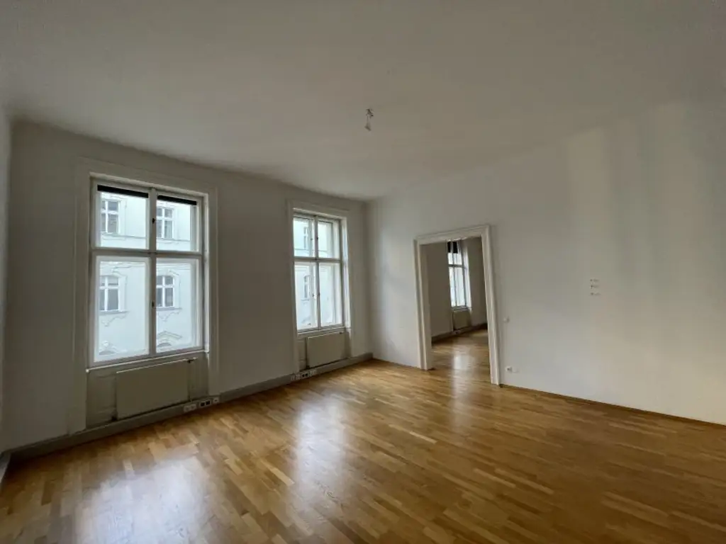4-ZIMMER-BÜRO IN PALAIS BEIM STADTPARK/U4!