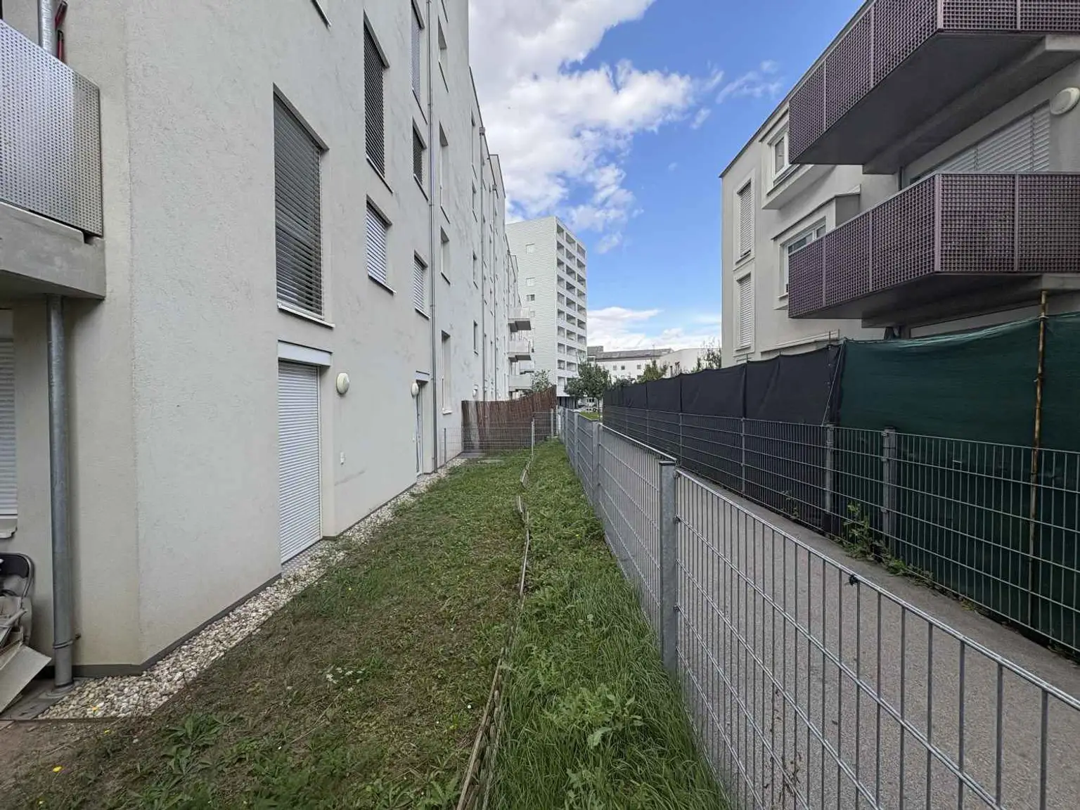 Q11 Leben in Simmering - 
Schöne Gartenwohnung mit 2 Zimmern, Terrasse und Deckenkühlung!
