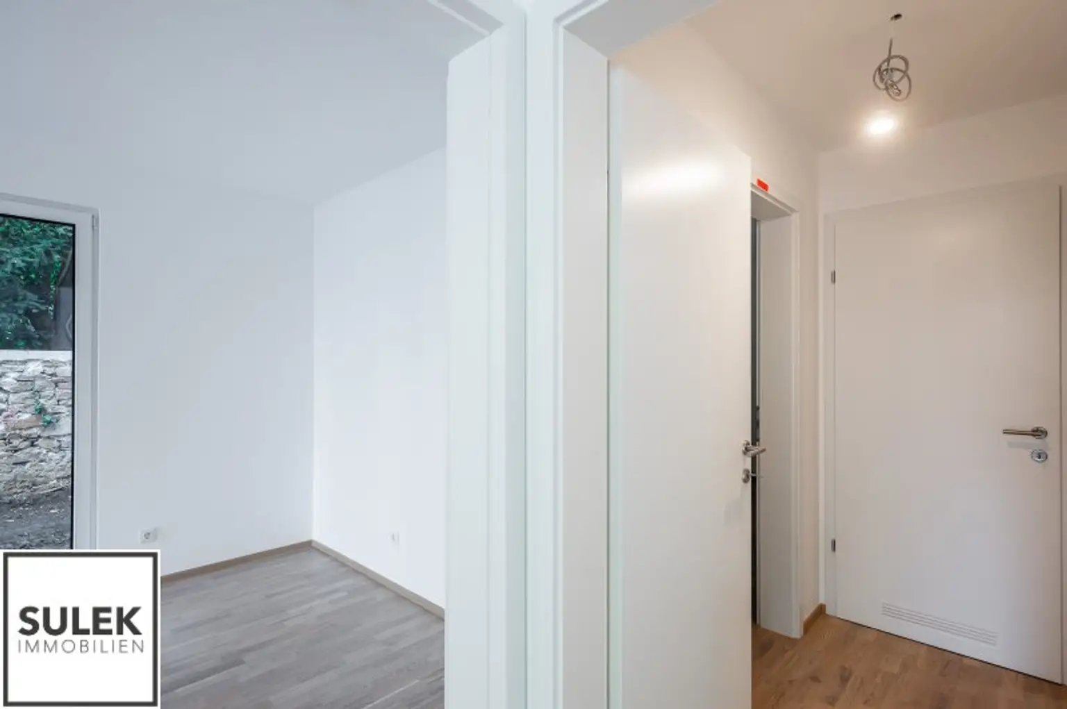 Exklusive Gartenwohnung: 3 Zimmer Erstbezug im Projekt Villa Mauerbach2 – ab 10/25 einziehen!