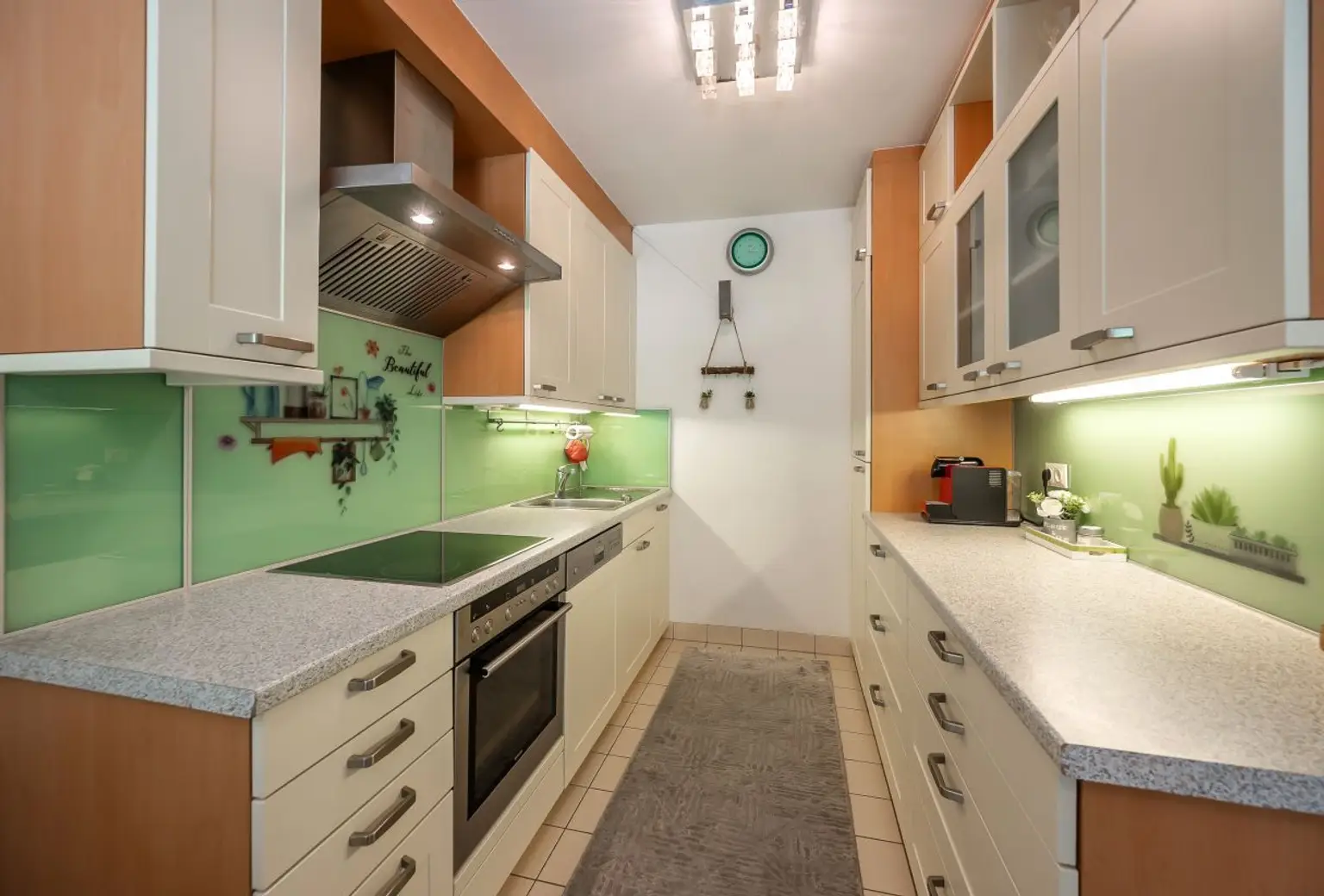 Charmante Wohn-Oase mitten in der Stadt - 126m² Wohnraum, + Terrasse, + Garten, Stellplatz und viel Komfort!