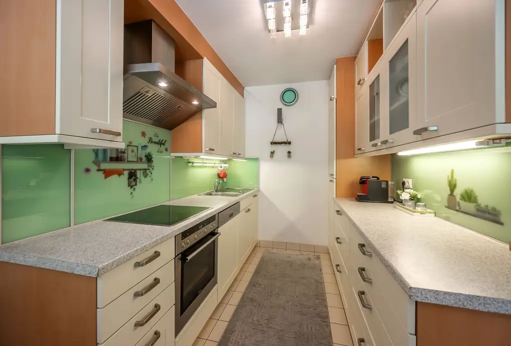 Charmante Wohn-Oase mitten in der Stadt - 126m² Wohnraum, + Terrasse, + Garten, Stellplatz und viel Komfort!
