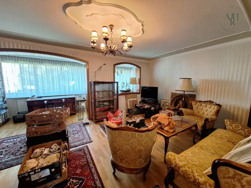 Vollmöblierte 3 Zimmer-Wohnung in Grünruhelage
