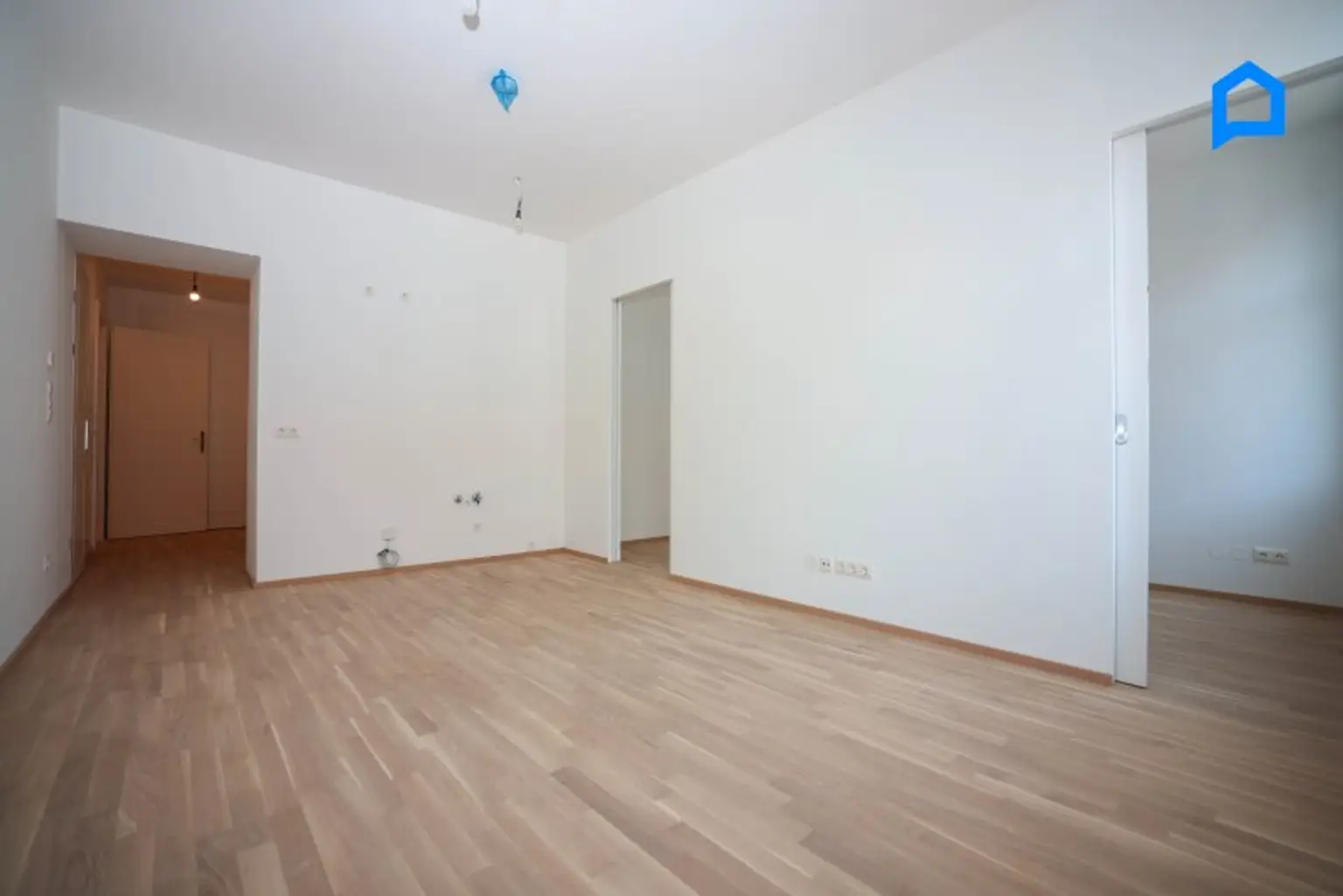 Schönbrunnblick-Gloriette, ERSTBEZUG, JETZT einziehen! Dachgeschoss NEU mit modernster Ausstattung148m² Wohnfläche, 4 Zimmer plus Nebenräume, auch Altbau Etagen-Wohnungen, teilweise Kurzzeitvermietung möglich !