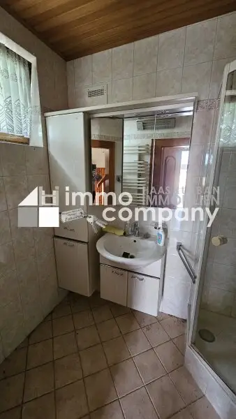 Renovierungsbedürftiges Haus mit Grünblick in Trautmannsdorf/Leitha zu verkaufen!
