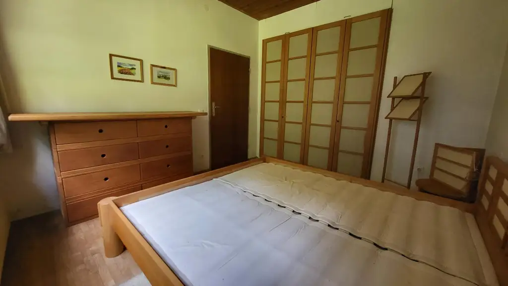 Einzigartiges Einfamilienhaus mit großem Grundstück in sonniger Lage!