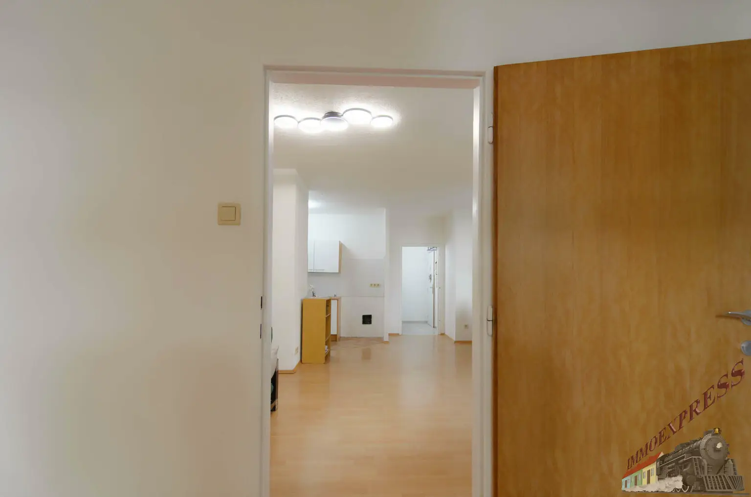 1080 Wien, Lerchengasse -gemütlliche und gepflegte  2 Zimmer-Eigentumswohnung